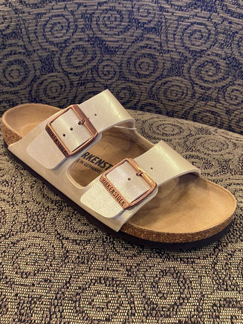 Birkenstock - Arizona Birko-Flor Graceful White - Multiple Sizes (NEW W/ TAGS)